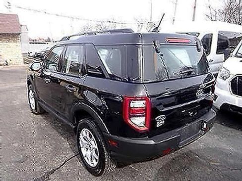 Used 2023 Ford Bronco Sport AWD/4WD image 2