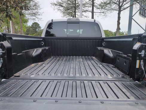 Certified 2023 Toyota Tacoma SR5 w/ Technology Package image 29