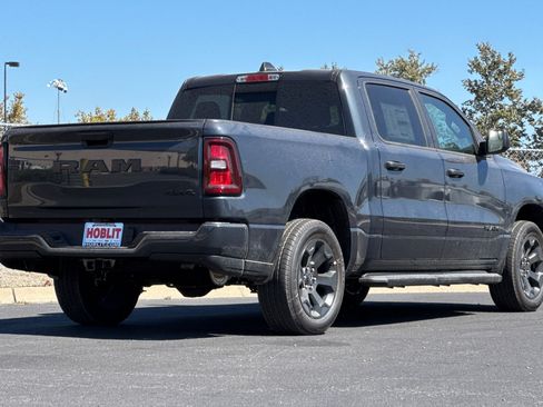 New 2026 RAM 1500 Express AWD/4WD image 3
