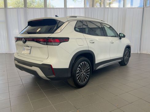 New 2026 Volkswagen Tiguan S image 9