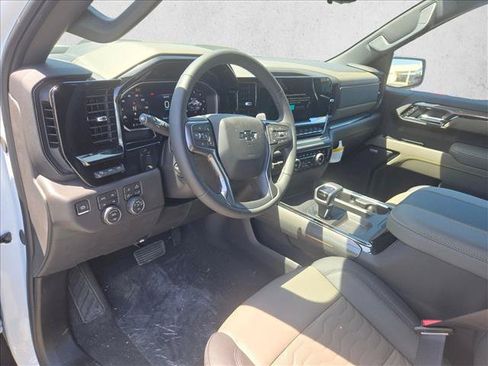 Used 2026 Chevrolet Silverado 1500 ZR2 AWD/4WD image 3