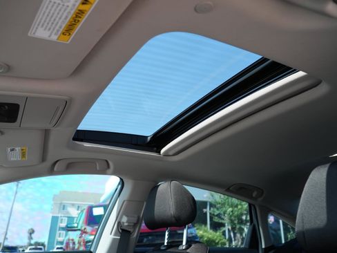 Used 2025 Honda Accord SE image 15