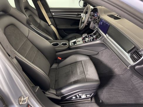 Certified 2019 Porsche Panamera GTS w/ Assistance Package AWD/4WD image 30