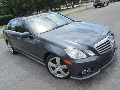 Used 2010 Mercedes-Benz E 350 Sedan w/ Premium 1 Pkg image 3