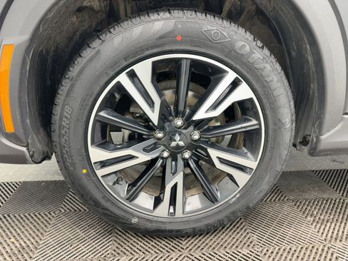 Used 2024 Mitsubishi Eclipse Cross SE image 12