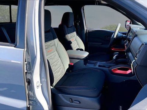 New 2026 Nissan Frontier Pro-X w/ Tow Package RWD image 11