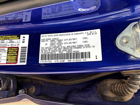 Used 2024 Toyota Tacoma TRD Off-Road image 20