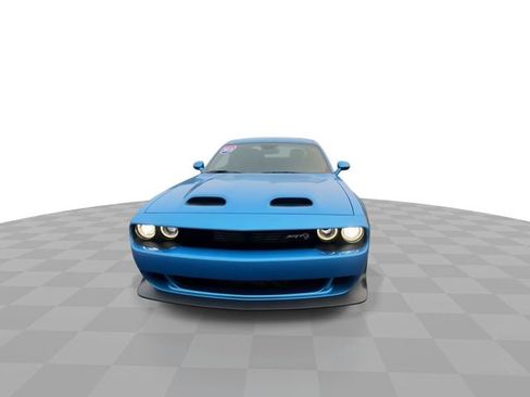 Used 2023 Dodge Challenger SRT Hellcat RWD image 5