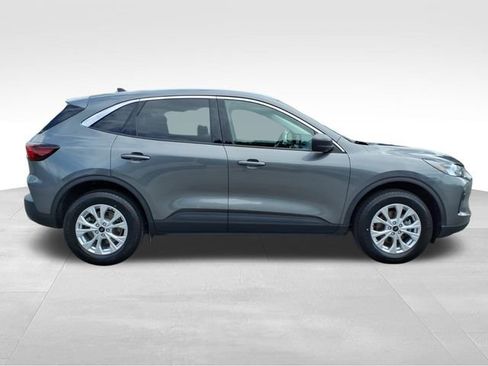 Certified 2023 Ford Escape Active AWD/4WD image 13