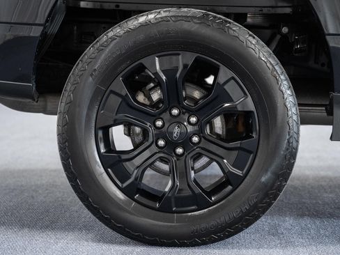 Used 2023 Ford F150 Lariat w/ Equipment Group 502A High image 25