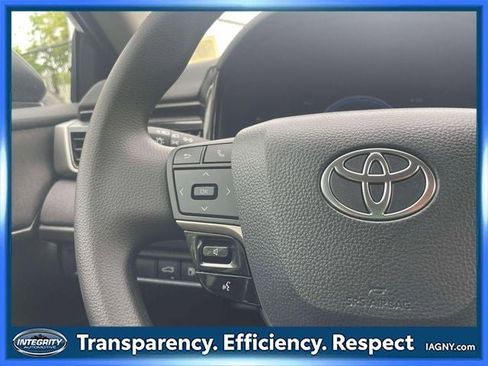 Used 2026 Toyota Camry LE FWD image 20