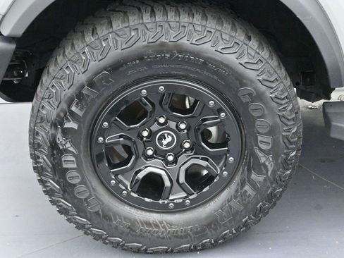 Used 2024 Ford Bronco Wildtrak AWD/4WD image 42