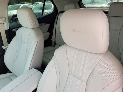 New 2026 Buick Envision Avenir image 22