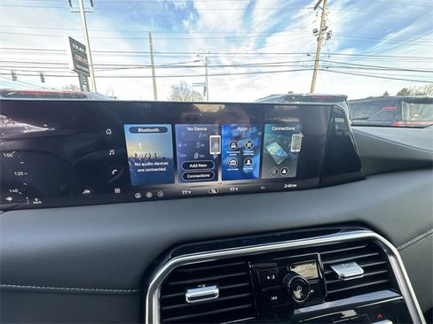 New 2026 Nissan Armada SV image 16