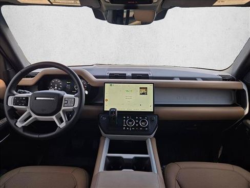 Certified 2026 Land Rover Defender 110 X-Dynamic SE AWD/4WD image 18