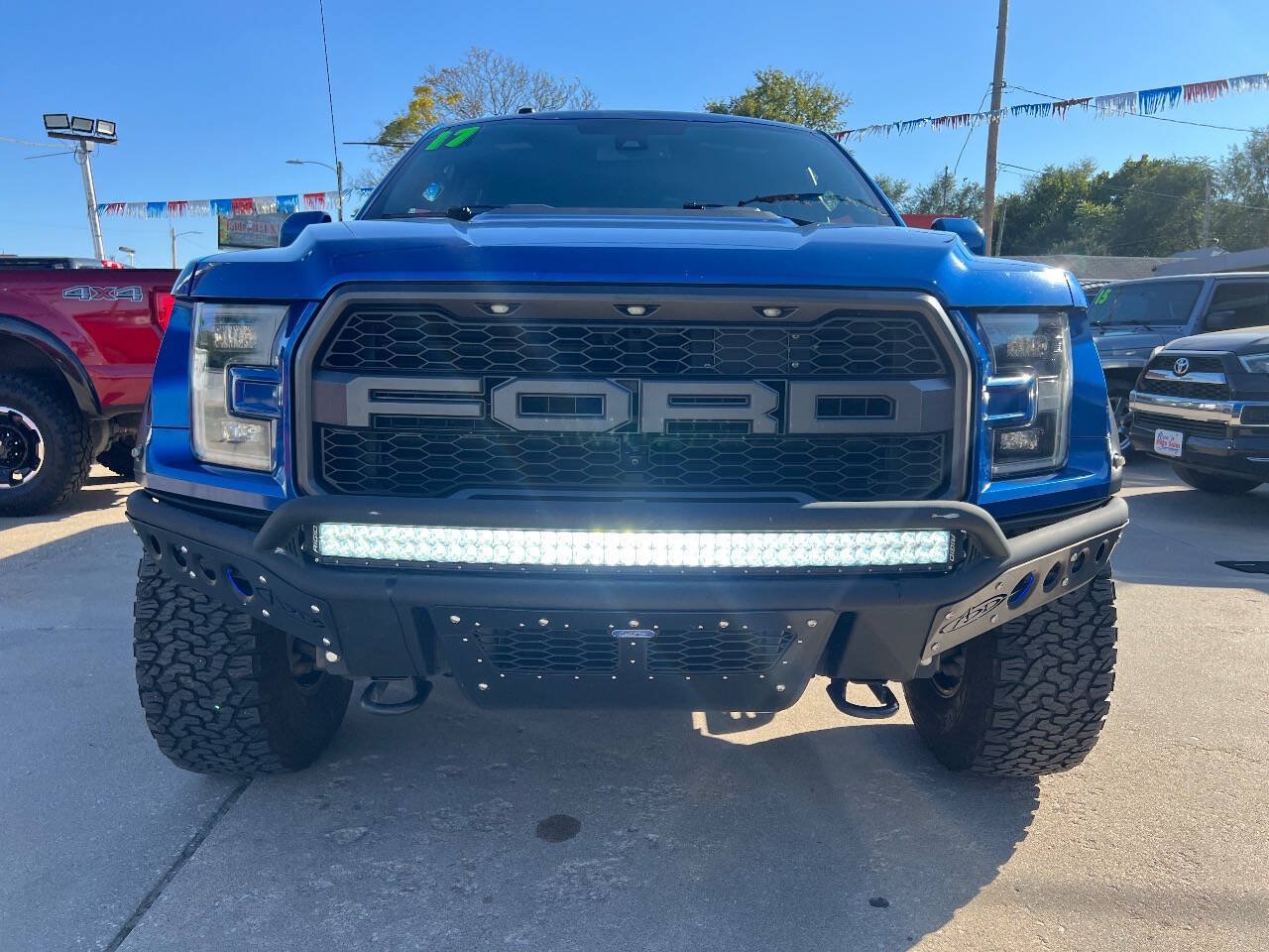 Used 2017 Ford F150 Raptor w/ Equipment Group 802A Luxury AWD/4WD image 5
