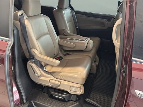Used 2018 Honda Odyssey EX-L image 20