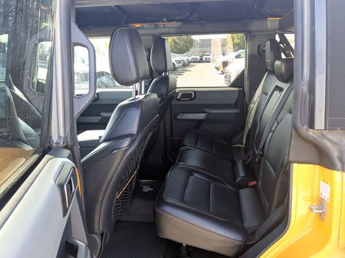 Used 2021 Ford Bronco Badlands image 29