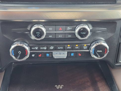 Certified 2025 Ford F250 King Ranch AWD/4WD image 18