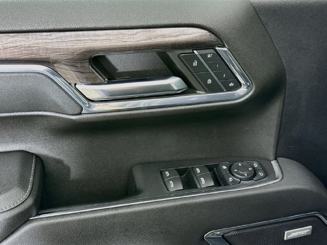 Used 2024 Chevrolet Silverado 1500 LTZ AWD/4WD image 18
