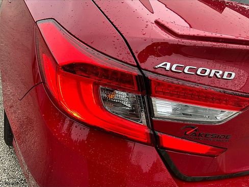 Used 2018 Honda Accord Sport image 21