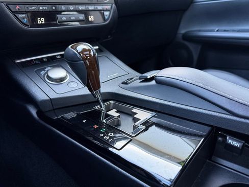 Used 2014 Lexus ES 350 image 31