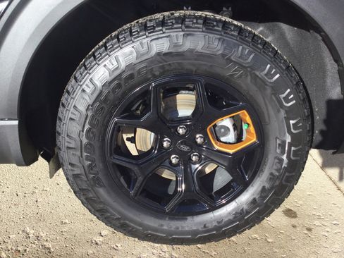 New 2026 Ford Explorer Tremor w/ Tremor Convenience Package image 5