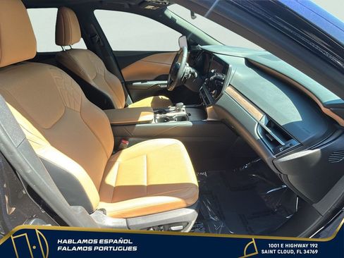 Used 2025 Lexus RX 350 Premium w/ Accessory Package (Z1) FWD image 34