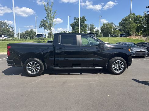 Used 2024 Chevrolet Silverado 1500 RST w/ Convenience Package II AWD/4WD image 11