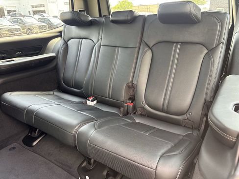 New 2026 Jeep Grand Wagoneer Summit AWD/4WD image 28