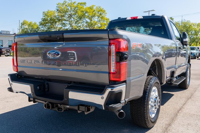 New 2026 Ford F250 XLT w/ 360-Degree Camera Package AWD/4WD image 5