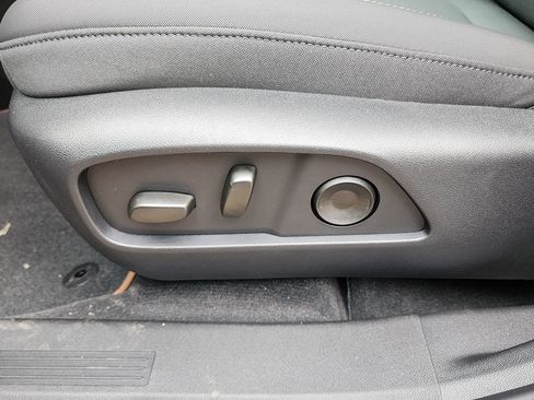 New 2026 GMC Terrain AT4 w/ Convenience Package III image 17