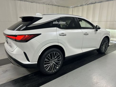 Used 2023 Lexus RX 350 350 w/ Accessory Package image 2