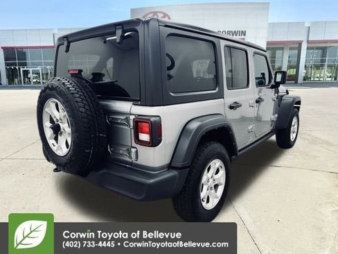 Used 2021 Jeep Wrangler Unlimited Islander image 4