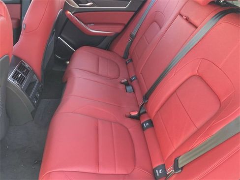 New 2025 Jaguar F-PACE R-Dynamic S image 11