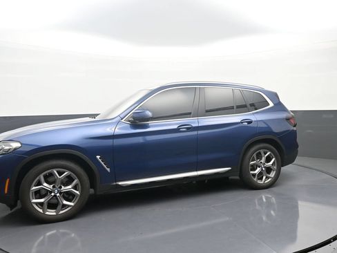 Used 2023 BMW X3 xDrive30i w/ Premium Package AWD/4WD image 4