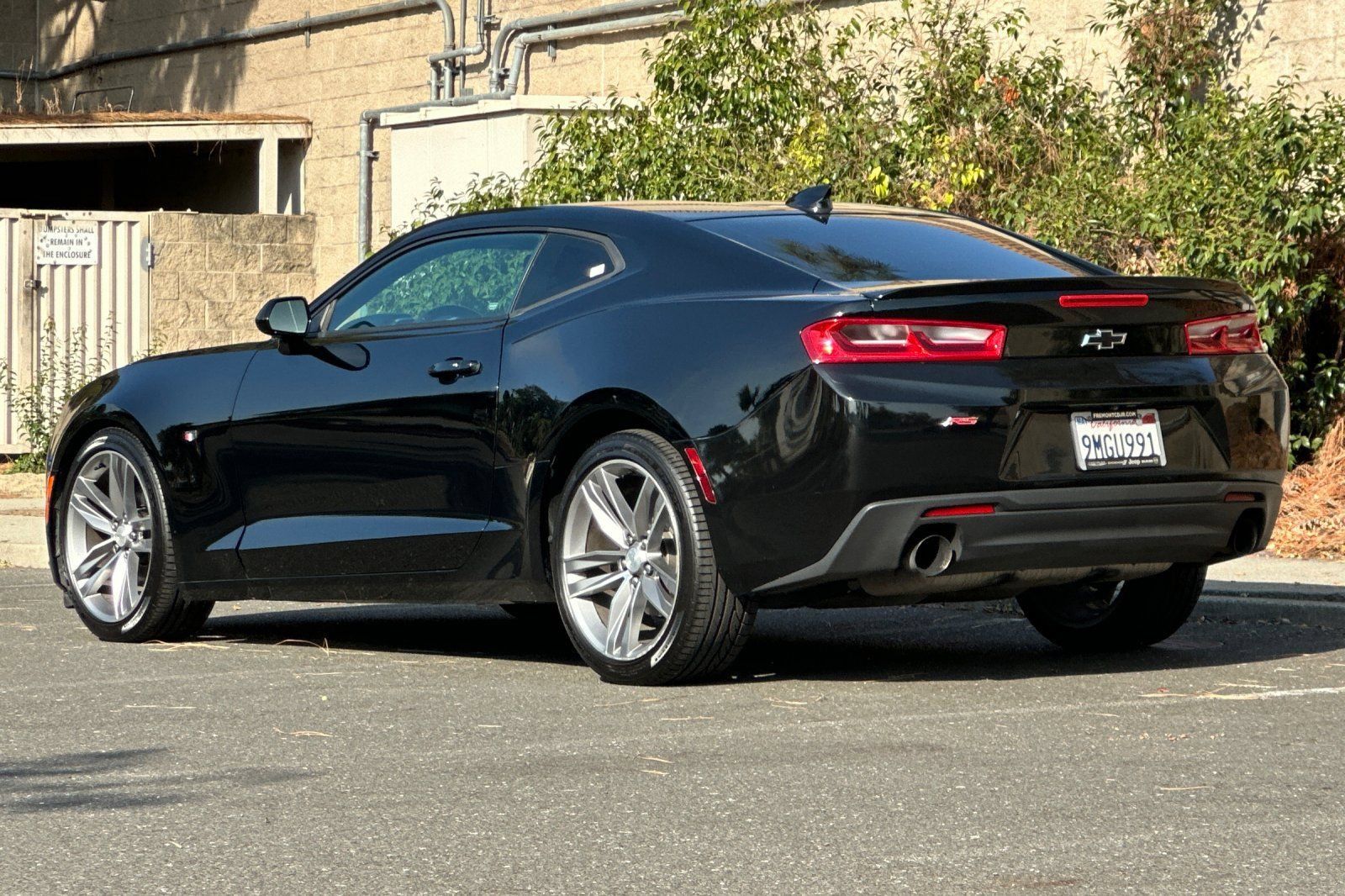 Used 2017 Chevrolet Camaro LT w/ RS Package RWD image 5