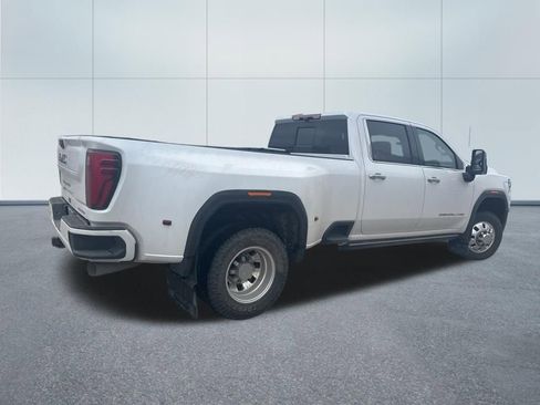 Used 2024 GMC Sierra 3500 Denali w/ Denali Reserve Package AWD/4WD image 6