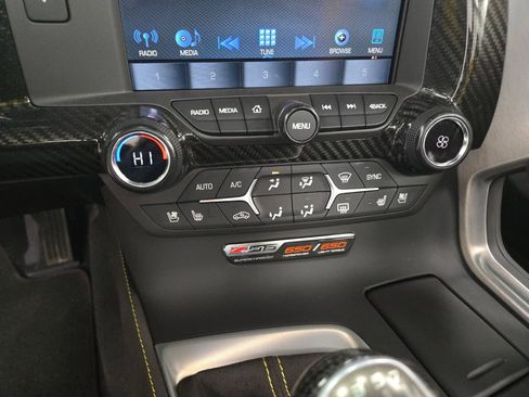 Used 2019 Chevrolet Corvette Z06 image 29