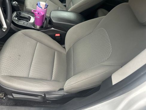 Used 2018 Hyundai Santa Fe Sport AWD/4WD image 10