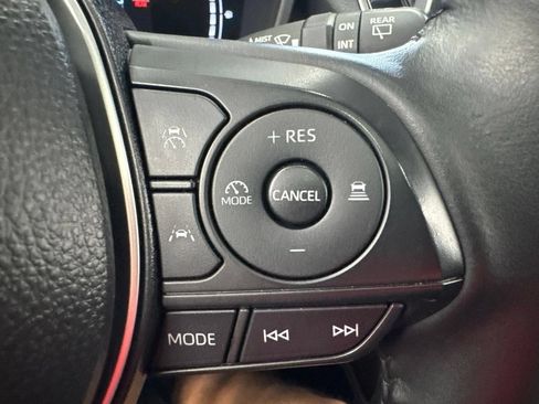 Used 2025 Toyota Corolla Cross AWD Hybrid w/ Convenience Package image 23