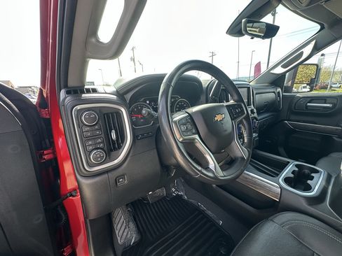 Used 2021 Chevrolet Silverado 1500 LTZ w/ LTZ Premium Package AWD/4WD image 21