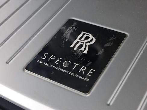Used 2024 Rolls-Royce Spectre w/ Spectre Launch Package image 29
