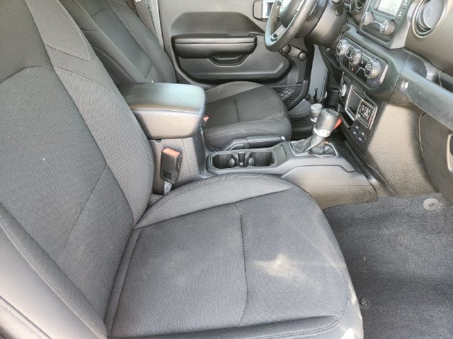 Used 2020 Jeep Gladiator Sport AWD/4WD image 14