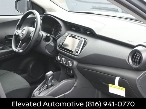 Certified 2025 Nissan Kicks Play S FWD image 6