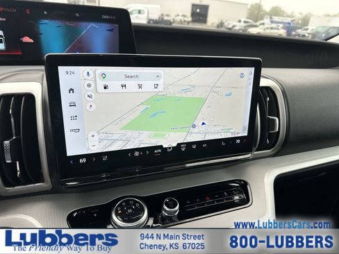 Used 2025 Ford Expedition Max Active image 18