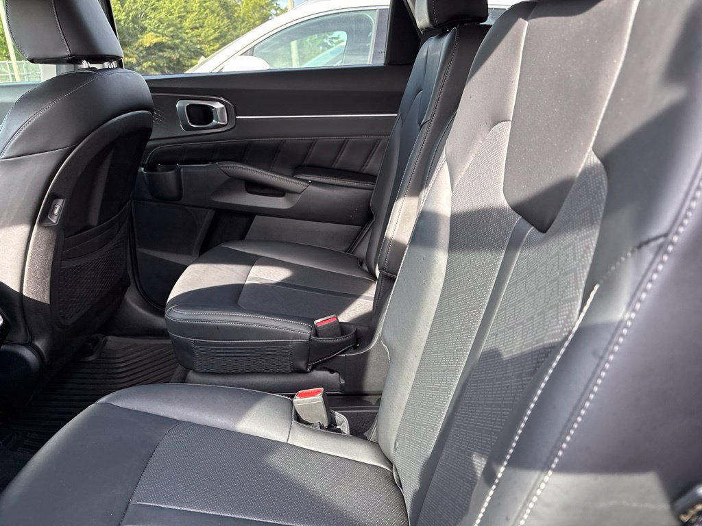 Used 2022 Kia Sorento SX AWD/4WD image 35