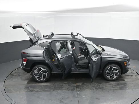 New 2026 Hyundai Kona SEL Premium AWD/4WD image 32