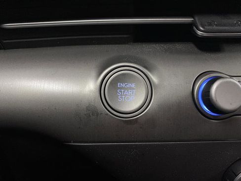 New 2026 Hyundai Kona SE image 19