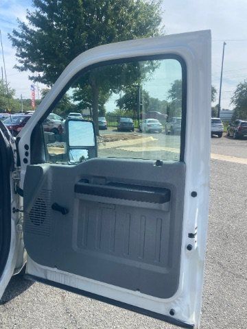 Used 2015 Ford F250 XL RWD image 9